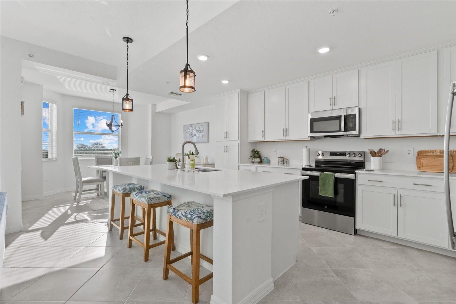 Image 11 of 55 For 17570 Opal Sand Drive 302