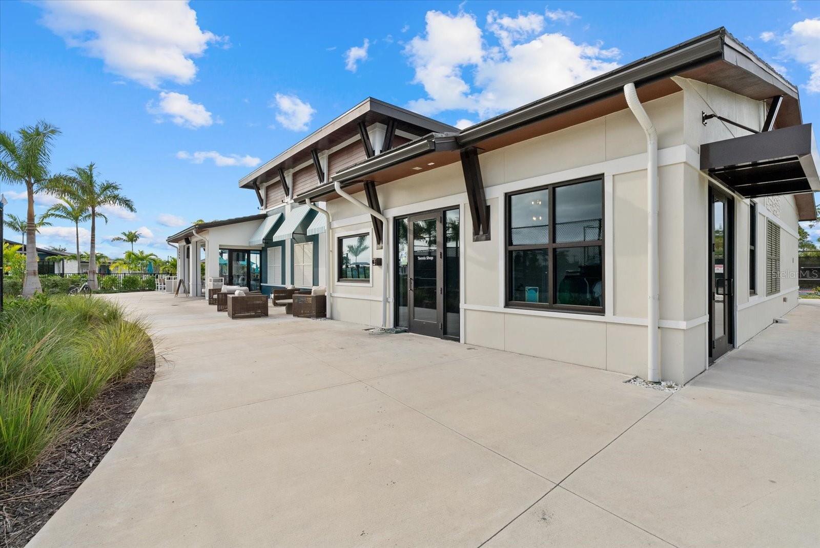 Image 37 of 55 For 17570 Opal Sand Drive 302