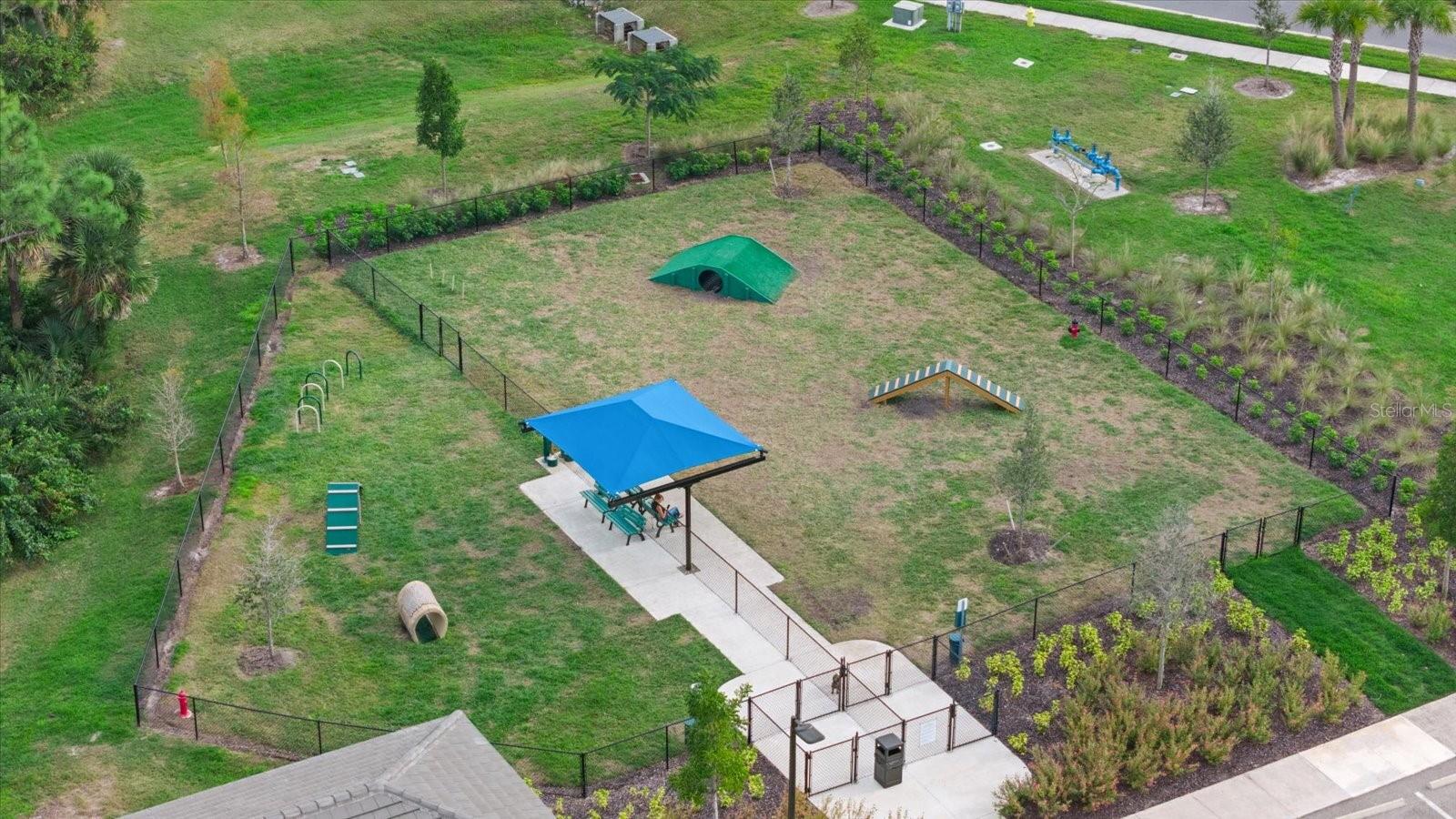 Image 42 of 55 For 17570 Opal Sand Drive 302