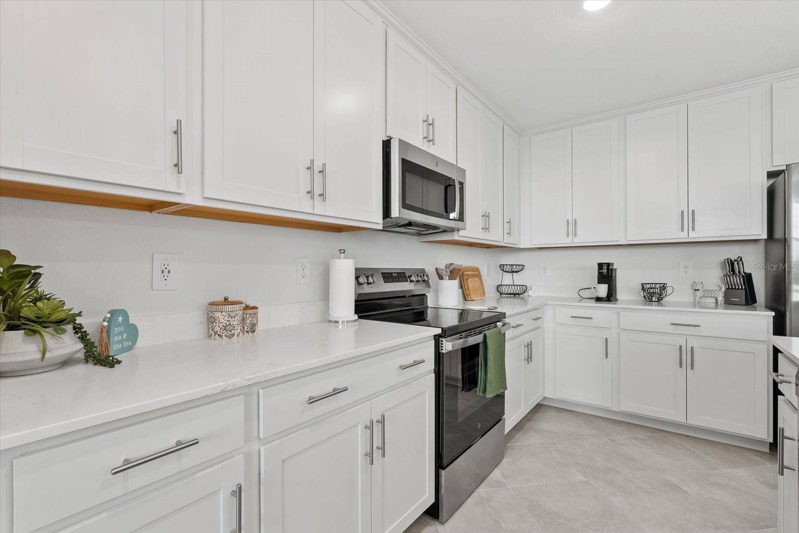 Image 6 of 55 For 17570 Opal Sand Drive 302