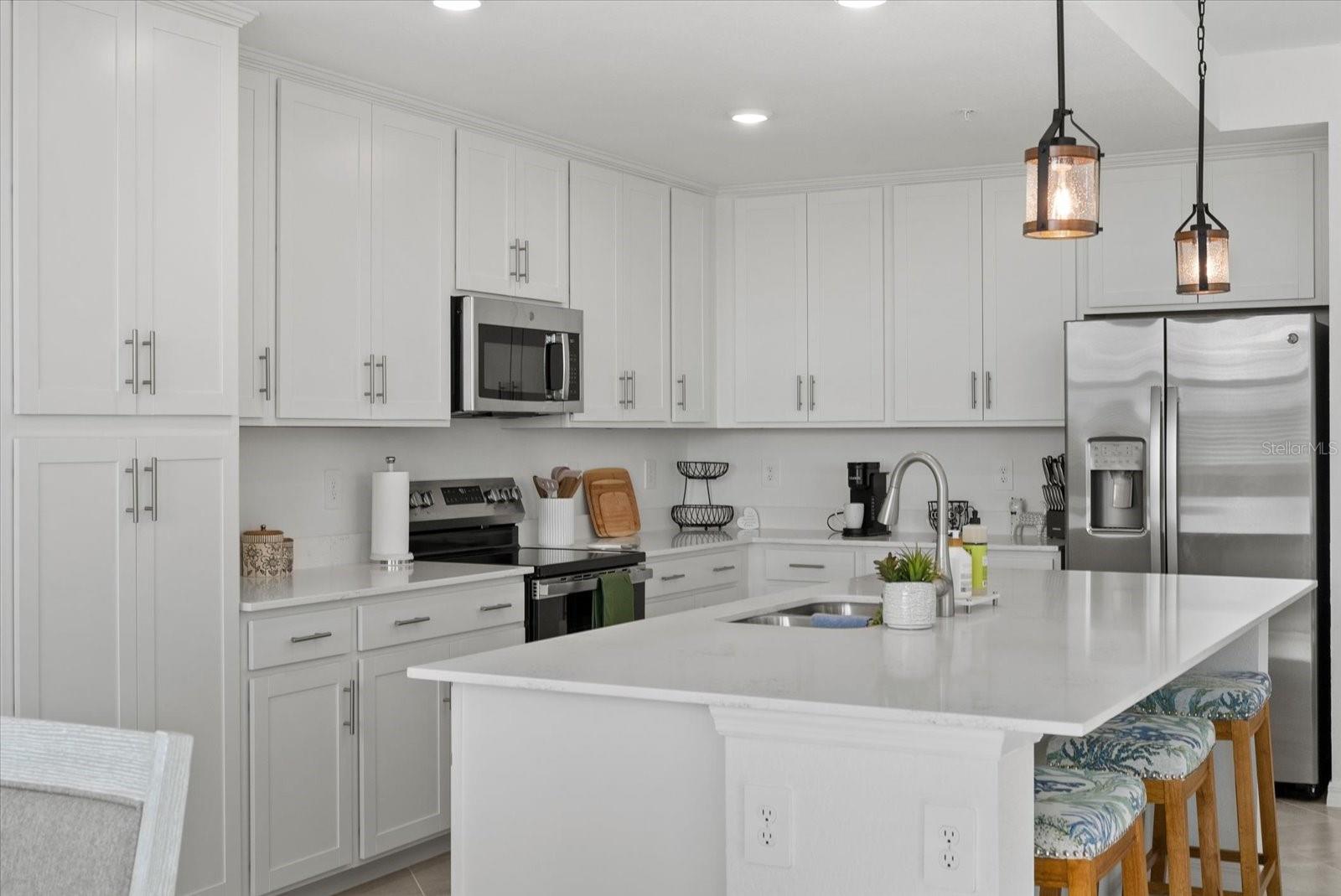 Image 8 of 55 For 17570 Opal Sand Drive 302