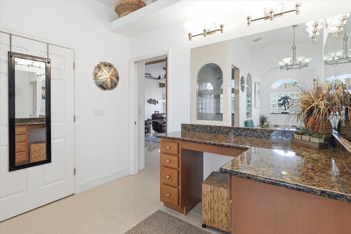 Image 30 of 72 For 185 Rotonda Boulevard E