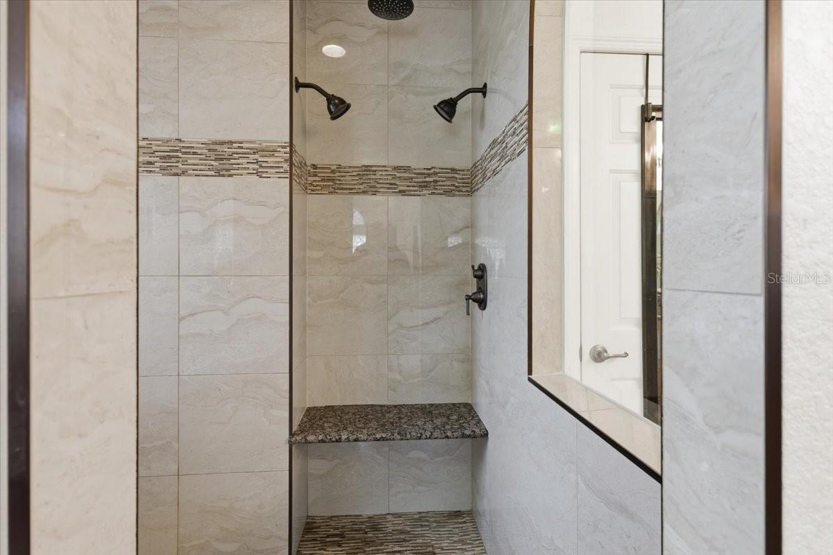 Image 35 of 72 For 185 Rotonda Boulevard E