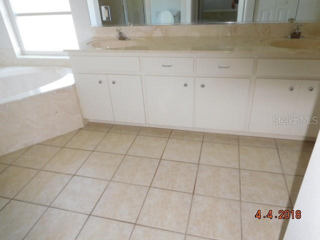 Image 14 of 16 For 8234 Mossborger Avenue