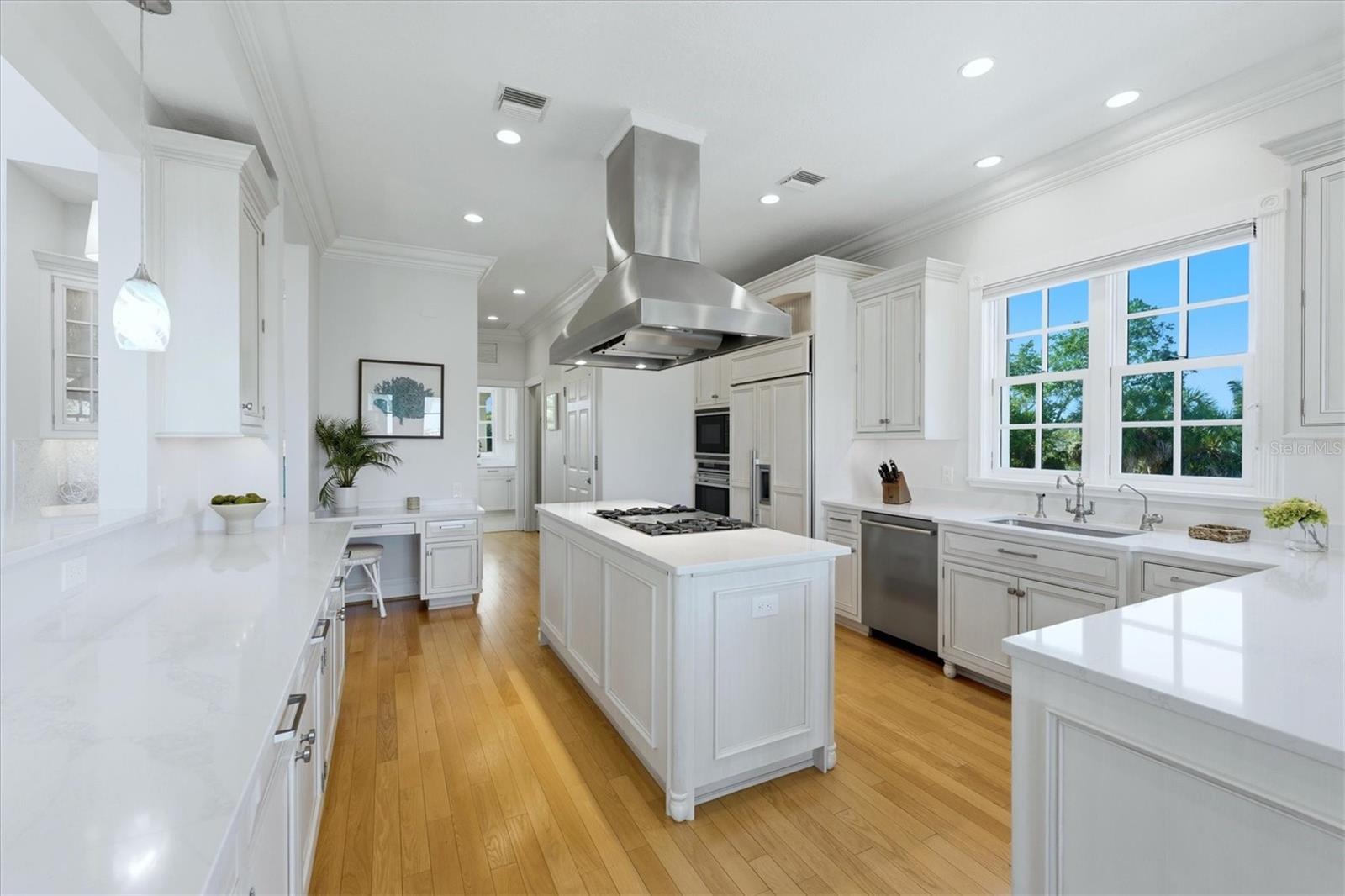 Image 13 of 54 For 10460 Sunny Dreams Terrace