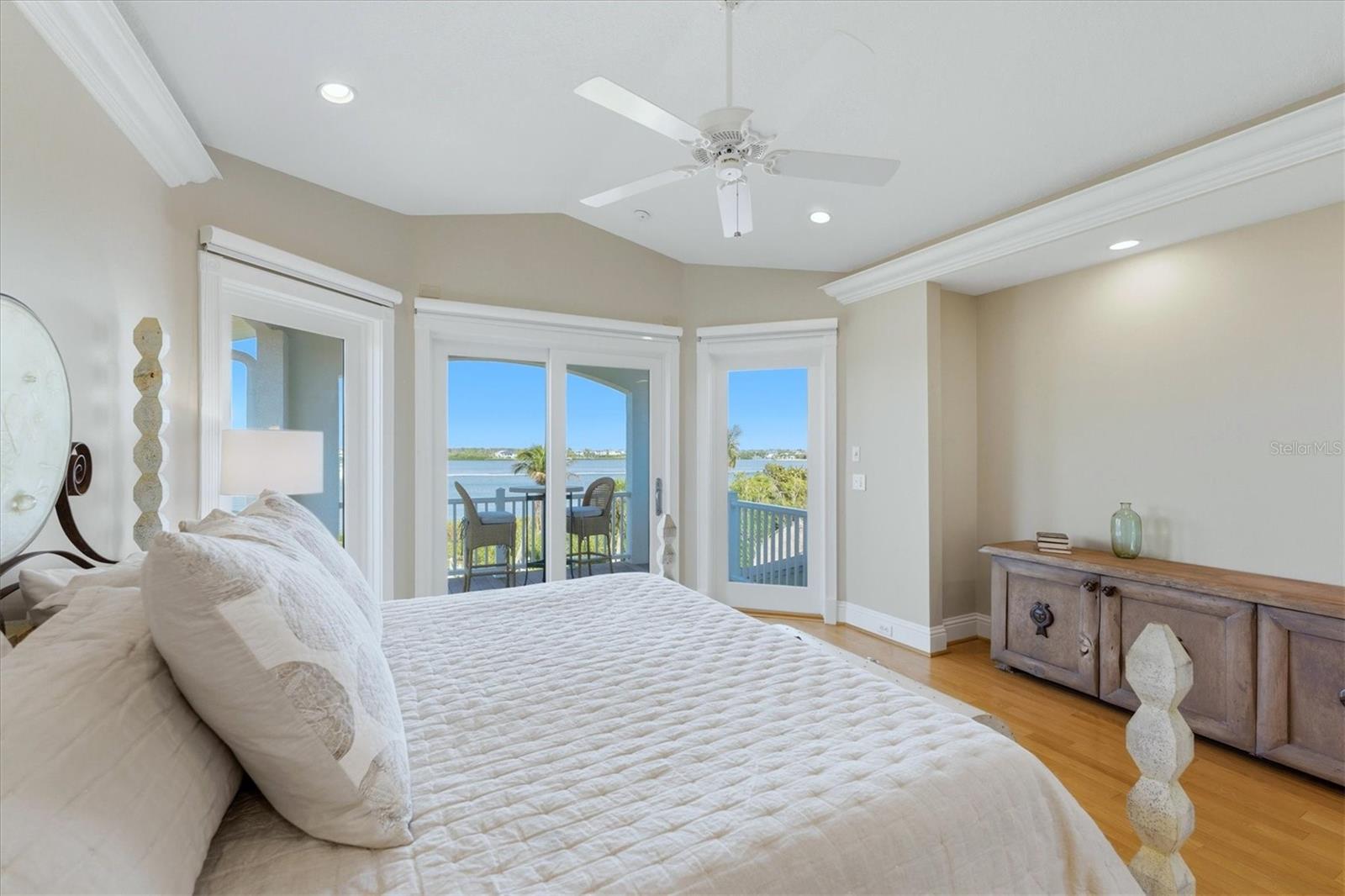 Image 31 of 54 For 10460 Sunny Dreams Terrace