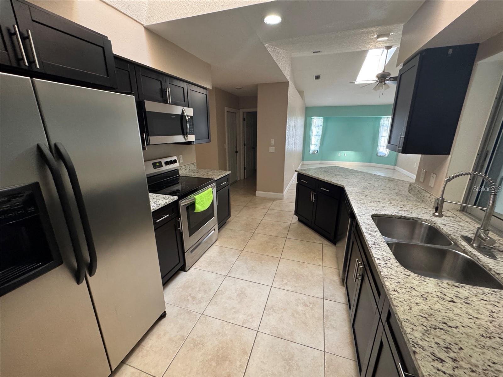 Image 6 of 16 For 23289 Nancy Avenue