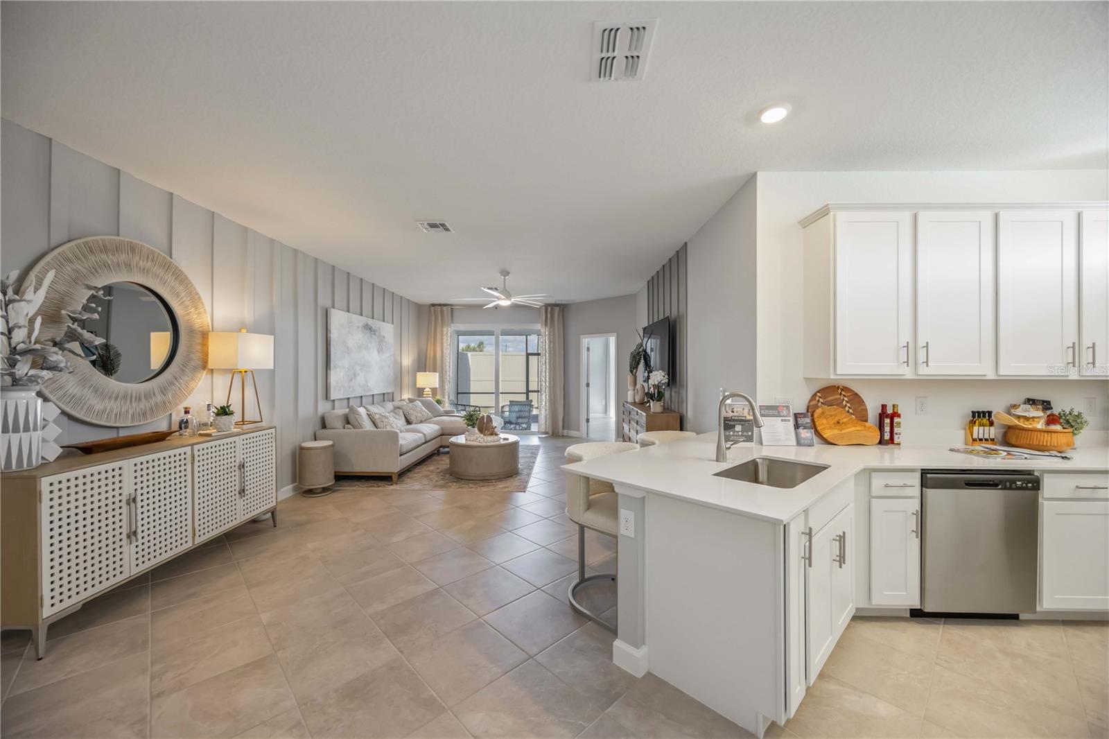 Image 13 of 57 For 8462 Water Lily Court