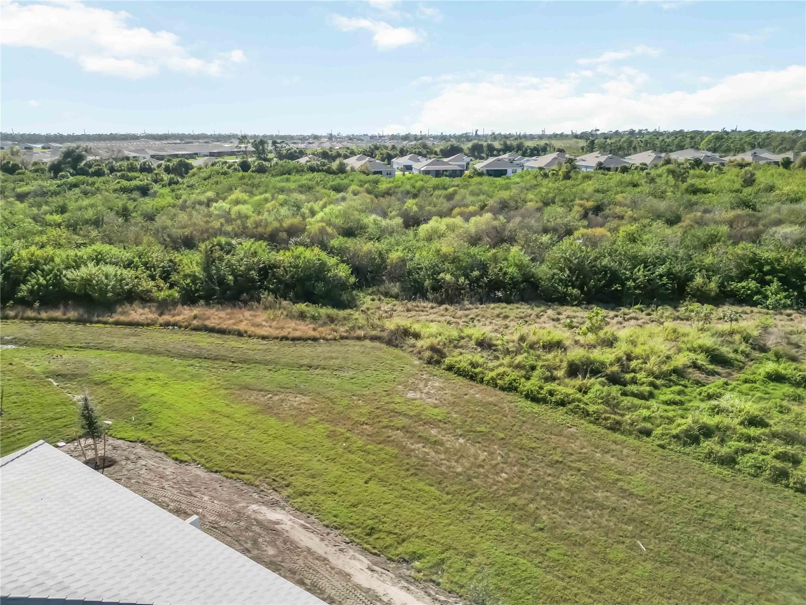 Image 48 of 57 For 8462 Water Lily Court