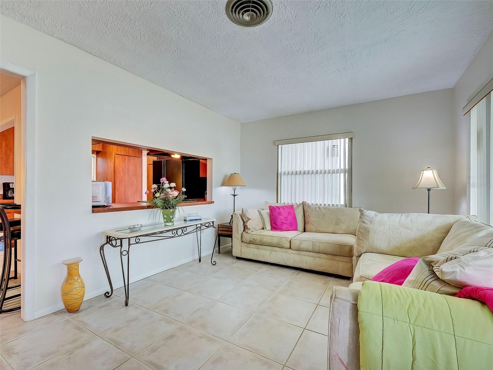 Image 10 of 33 For 25 Hillcrest Drive