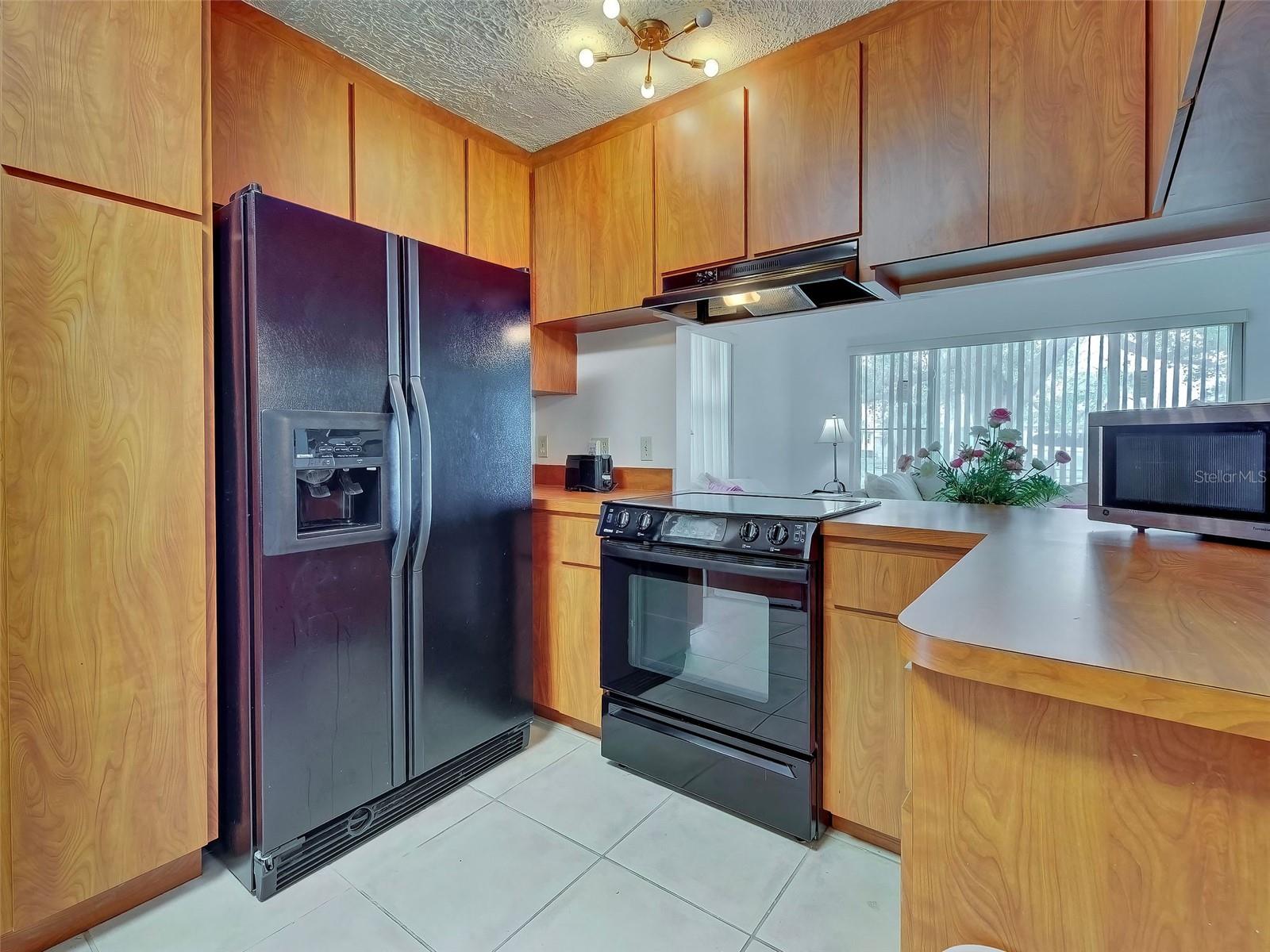 Image 15 of 33 For 25 Hillcrest Drive