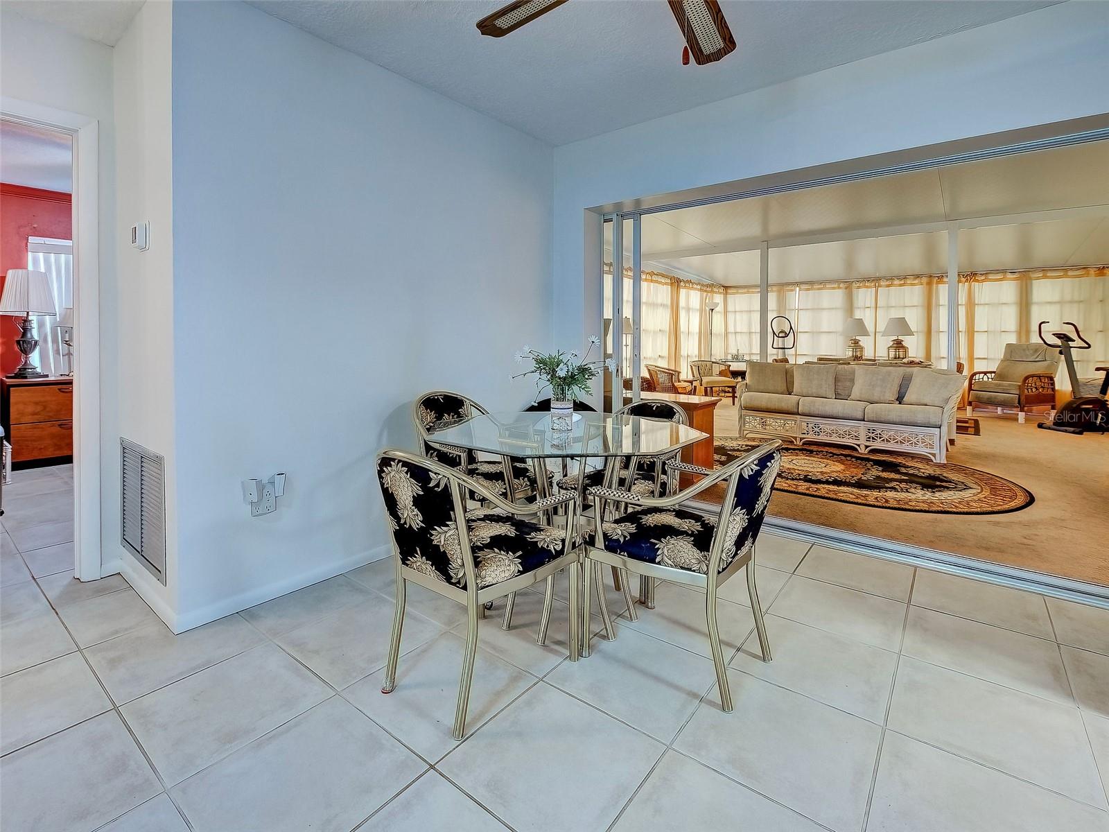 Image 18 of 33 For 25 Hillcrest Drive