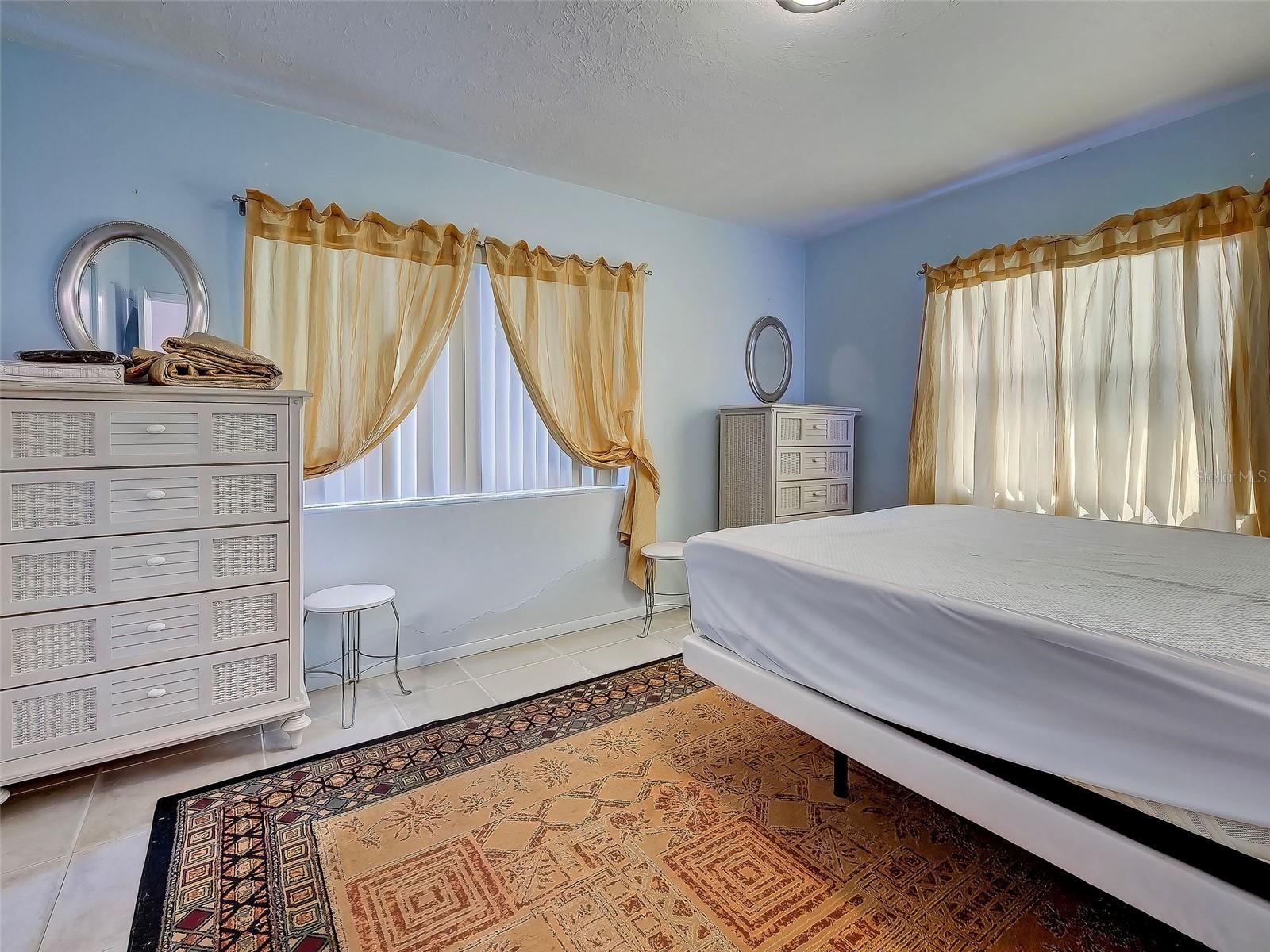 Image 26 of 33 For 25 Hillcrest Drive