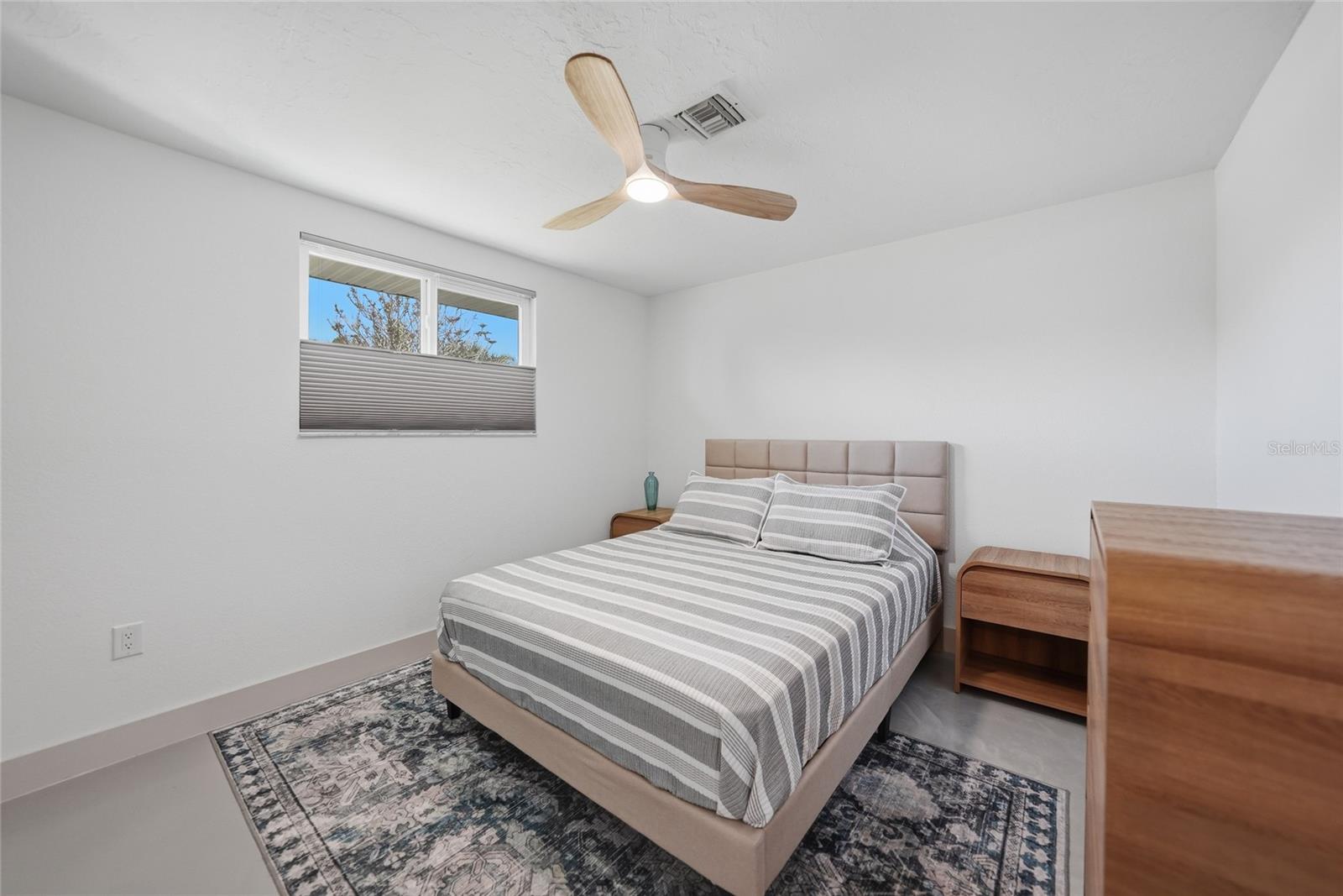 Image 22 of 60 For 113 Northshore Terrace