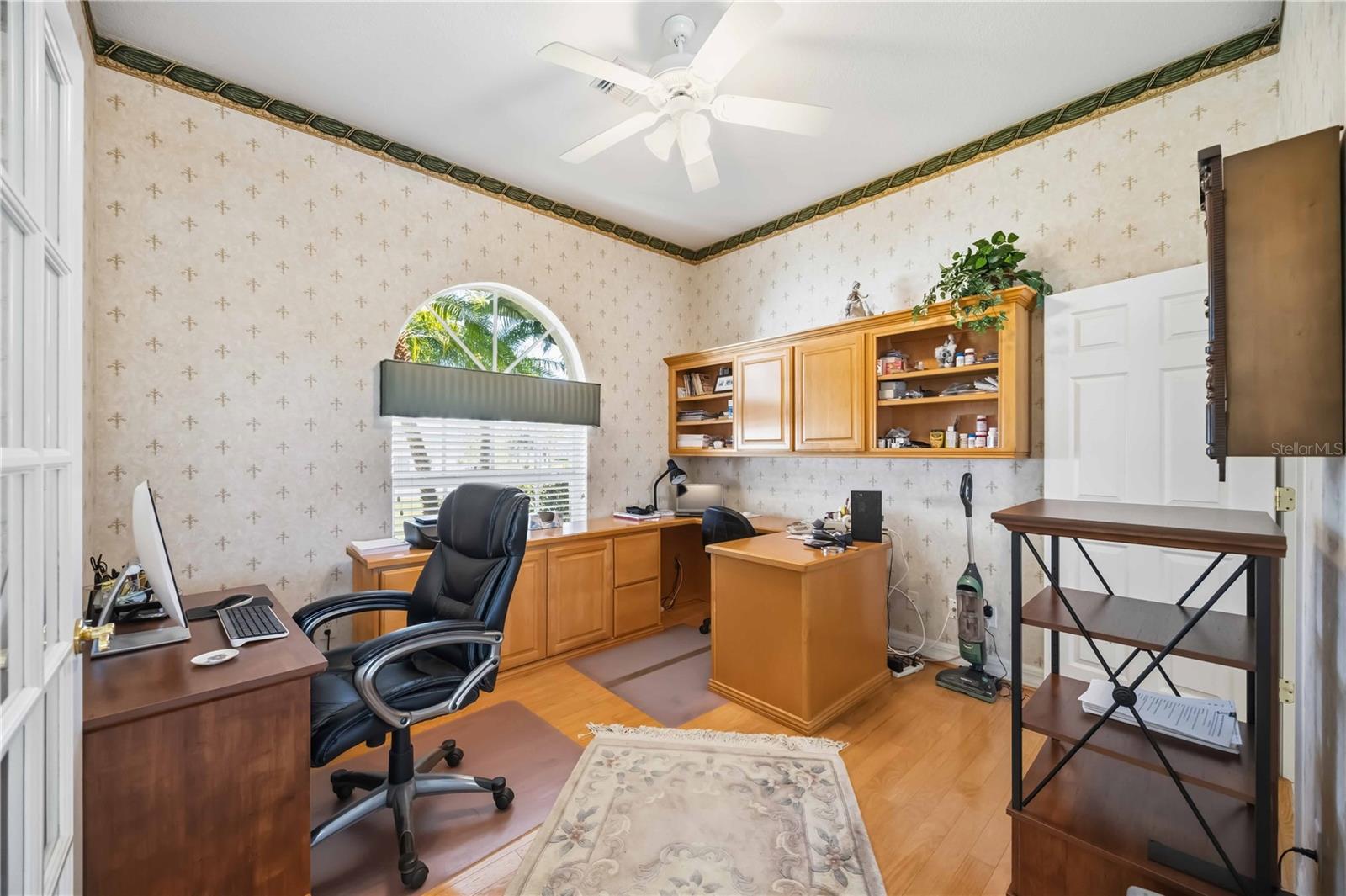 Image 25 of 75 For 1132 Boundary Boulevard