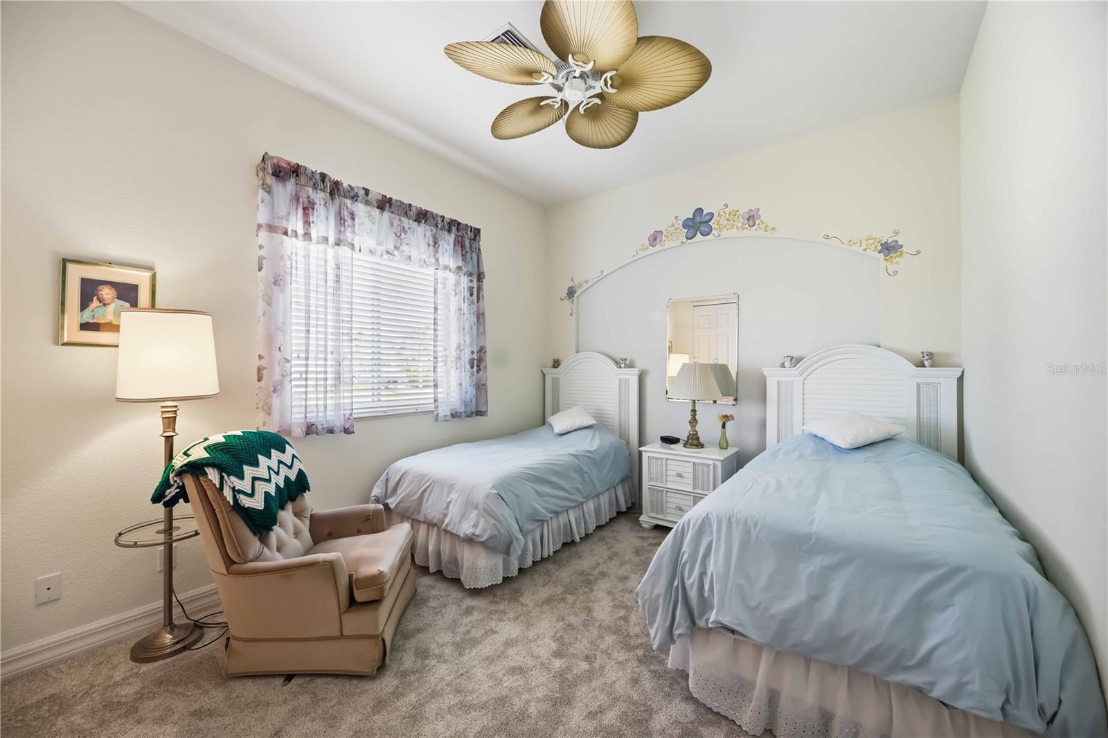 Image 35 of 75 For 1132 Boundary Boulevard