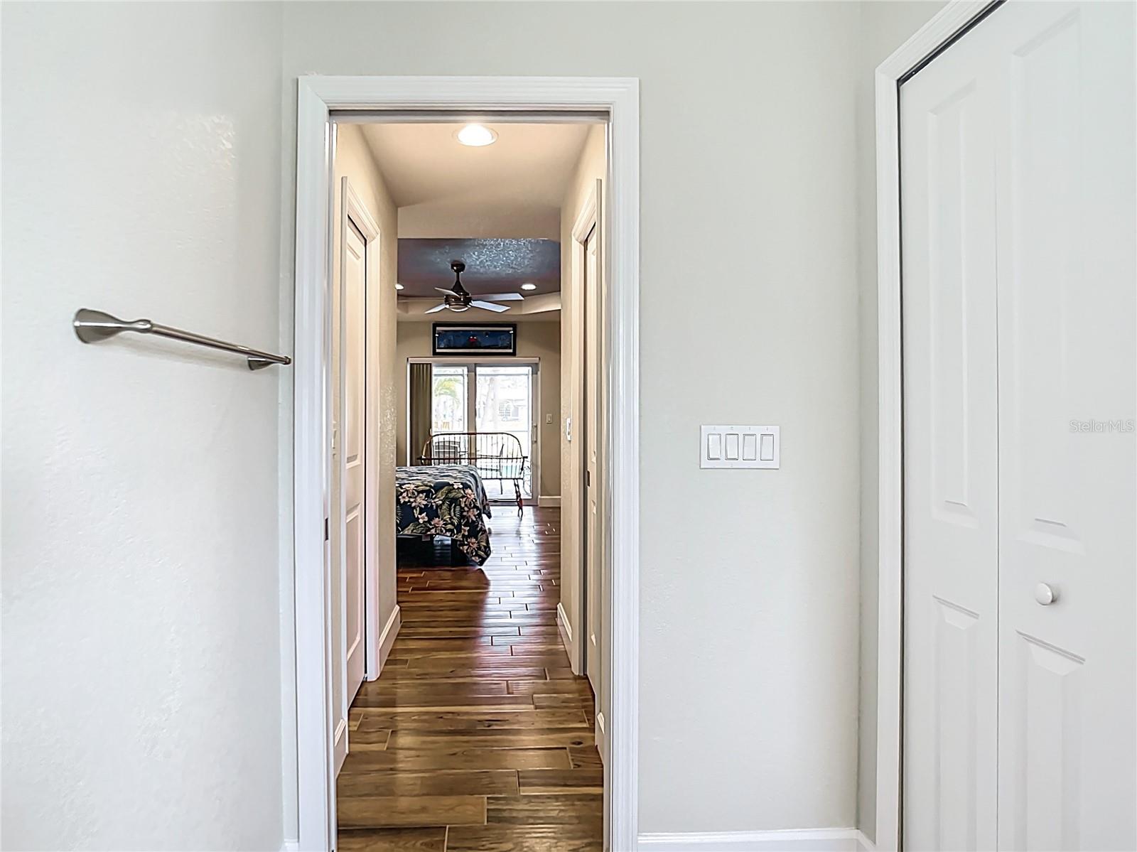 Image 27 of 49 For 239 Broadmoor Lane