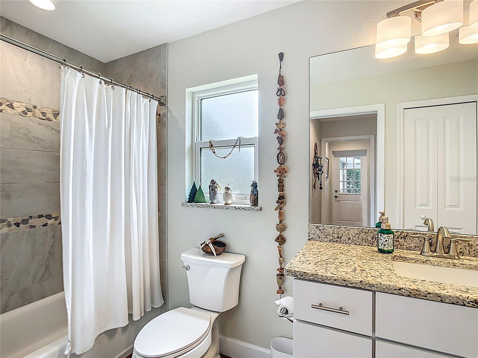 Image 33 of 49 For 239 Broadmoor Lane