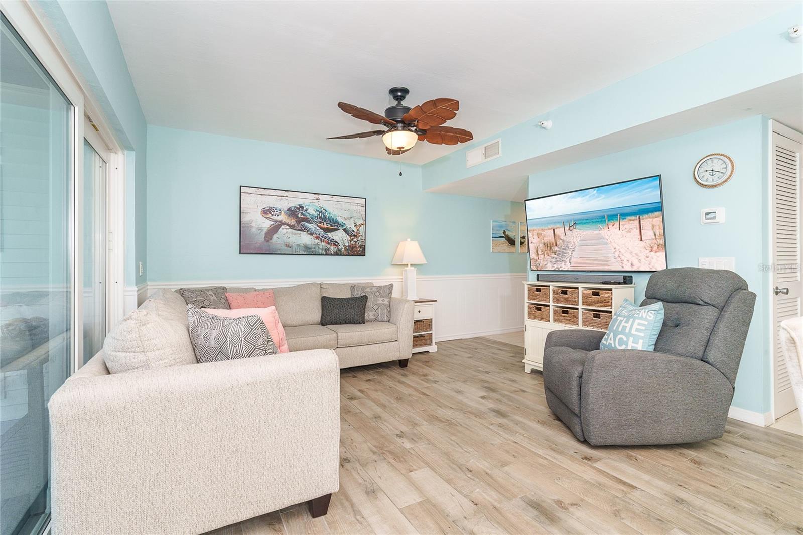 Image 15 of 39 For 7446 Palm Island Drive 3511