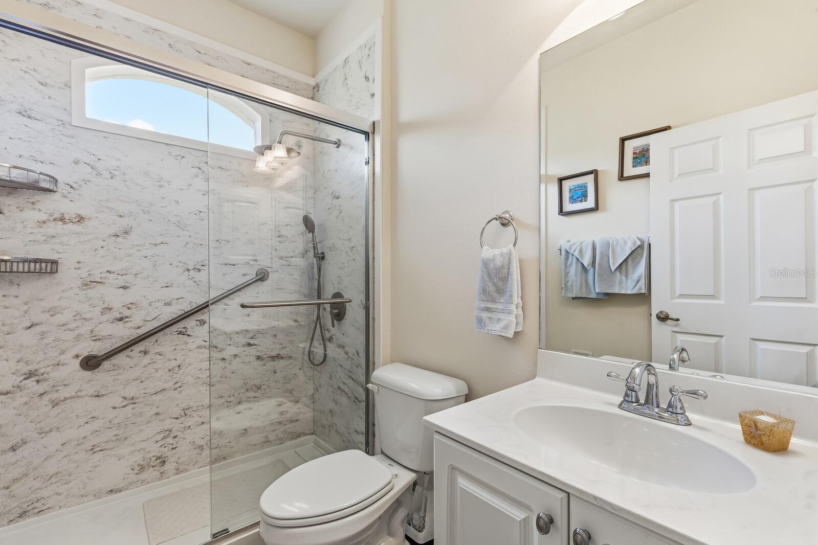 Image 22 of 40 For 4034 Cape Haze Drive