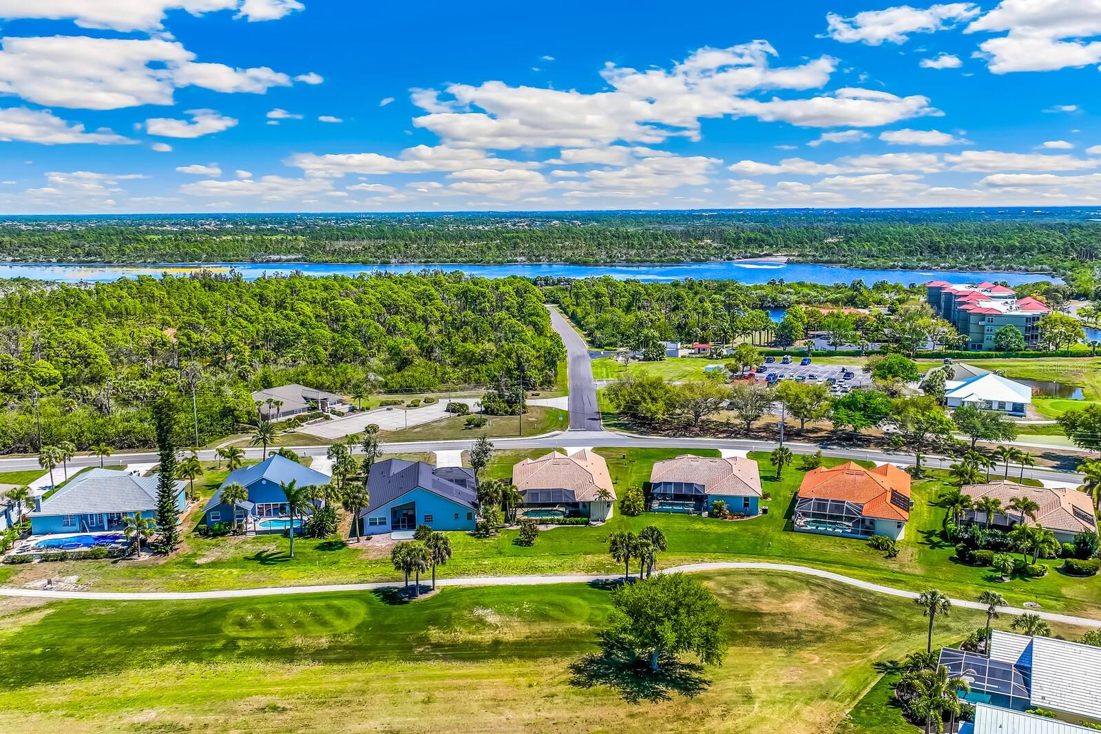 Image 31 of 40 For 4034 Cape Haze Drive