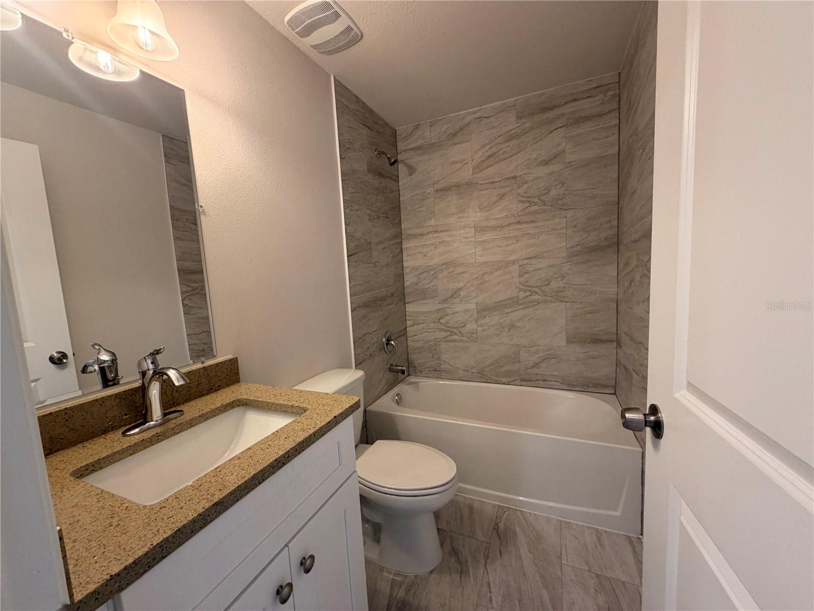 Image 19 of 30 For 2100 Hilton Street