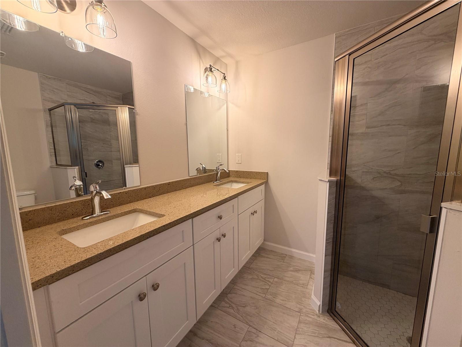 Image 23 of 30 For 2100 Hilton Street