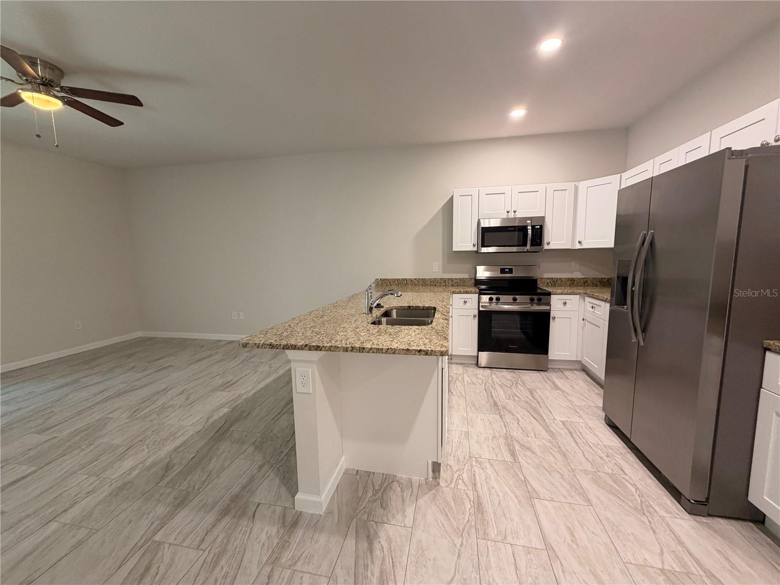 Image 5 of 30 For 2100 Hilton Street