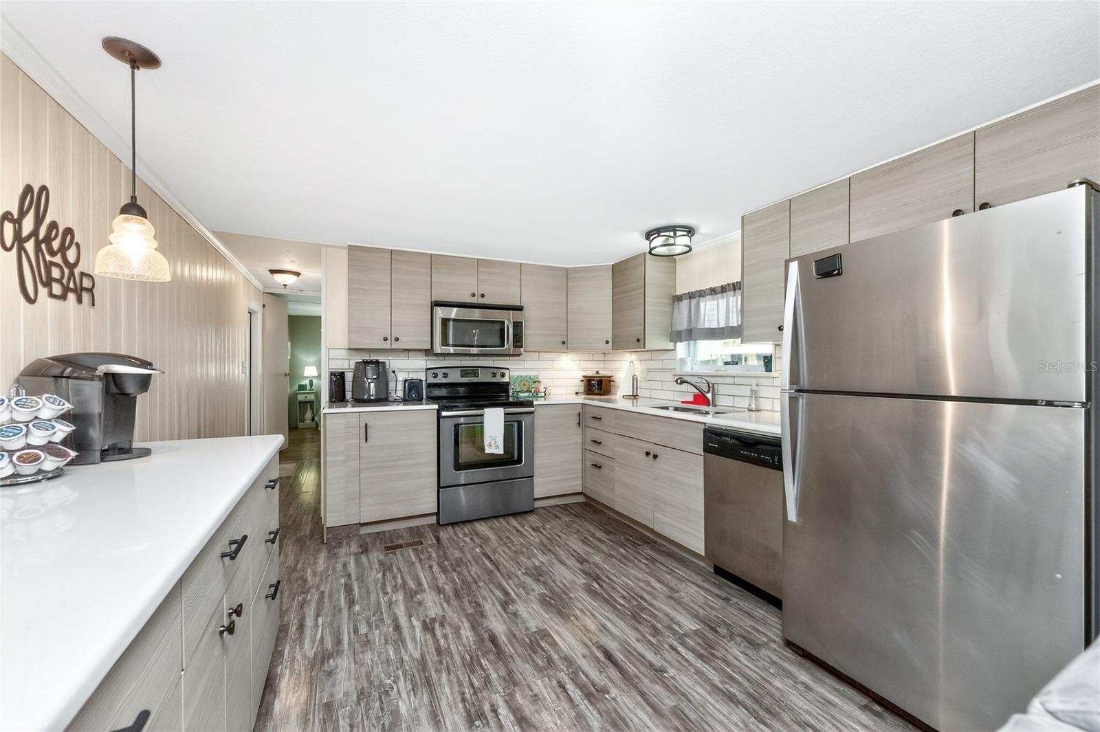 Image 16 of 54 For 230 Wolverine Avenue