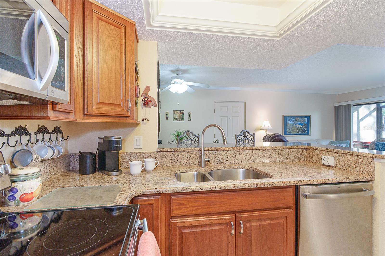 Image 16 of 49 For 19505 Quesada Avenue O103