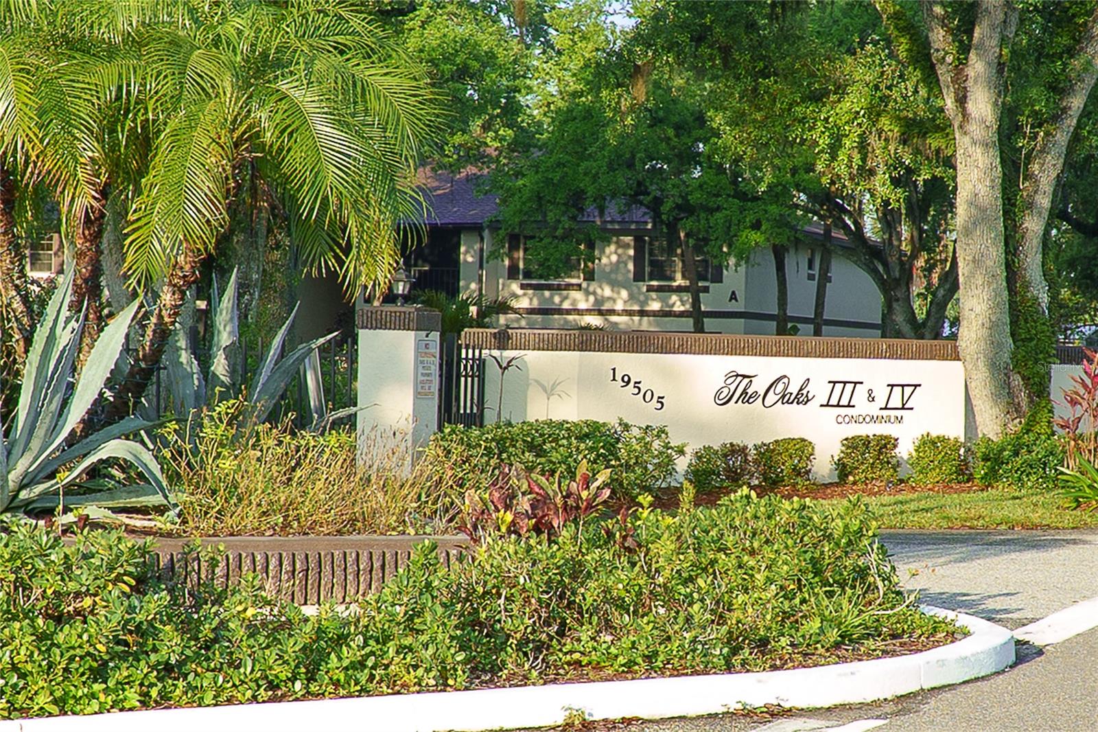 Image 3 of 49 For 19505 Quesada Avenue O103