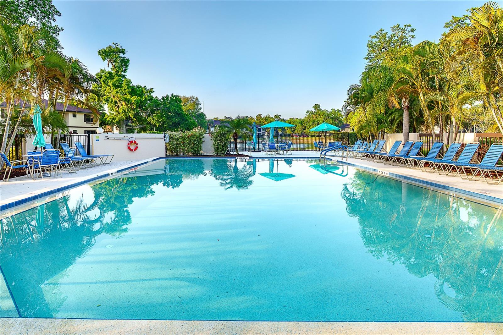 Image 37 of 49 For 19505 Quesada Avenue O103