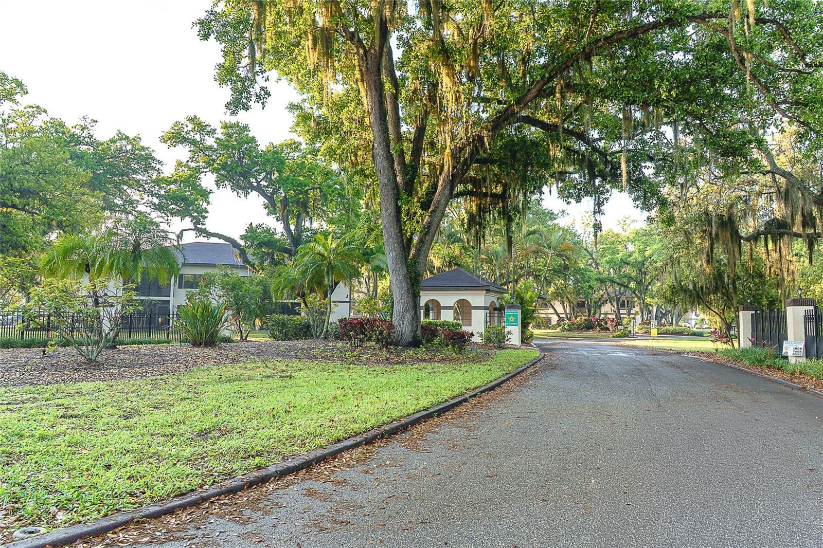 Image 42 of 49 For 19505 Quesada Avenue O103