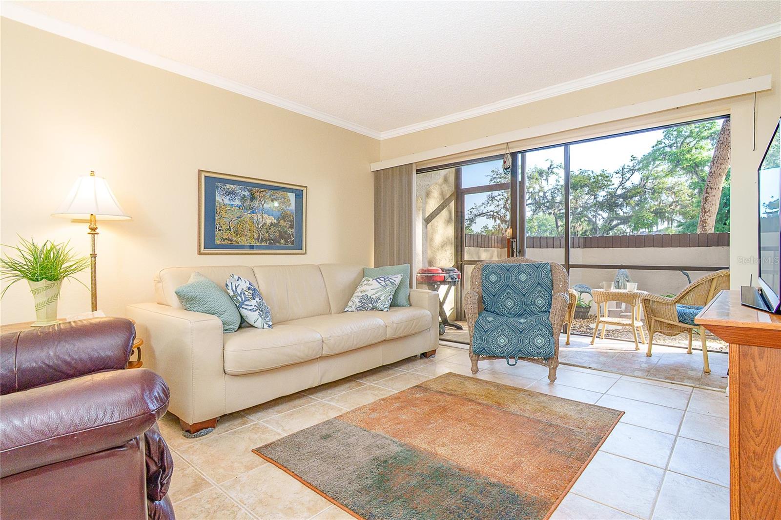 Image 9 of 49 For 19505 Quesada Avenue O103