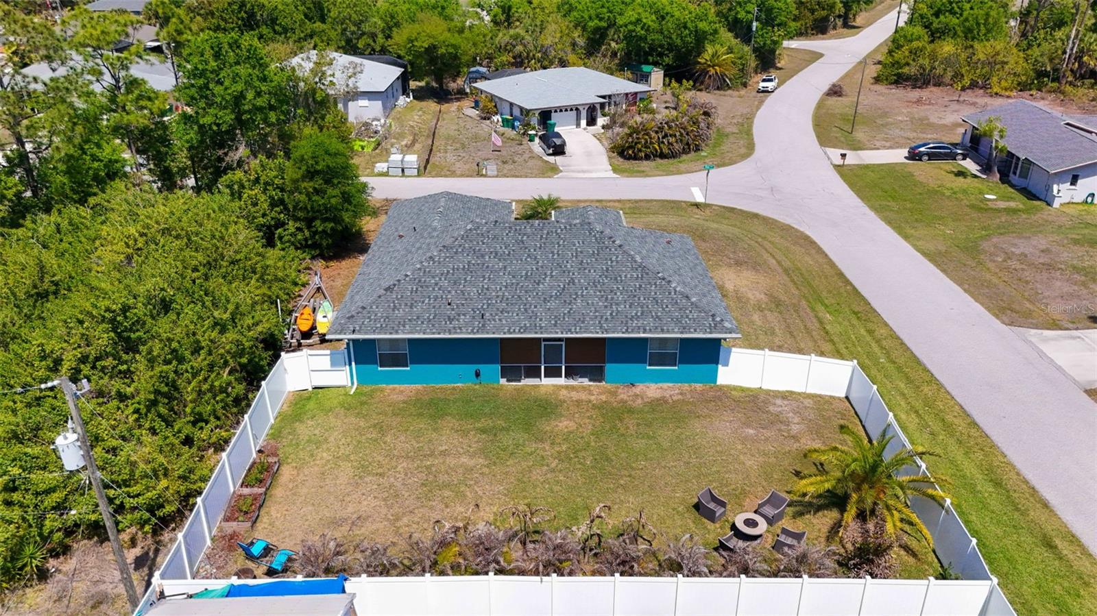 Image 42 of 48 For 10249 Bay Avenue