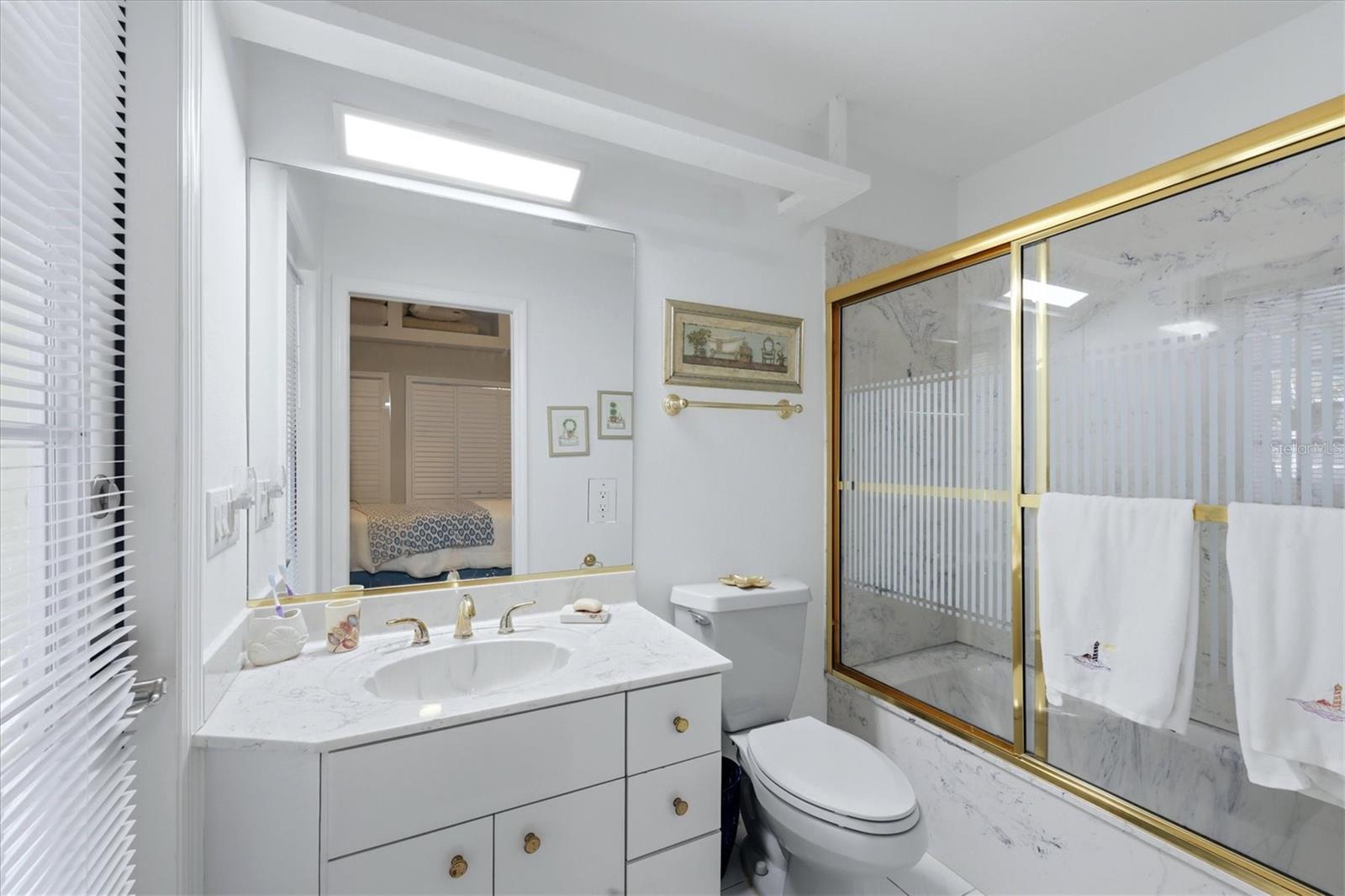 Image 24 of 44 For 1711 Bayshore Drive