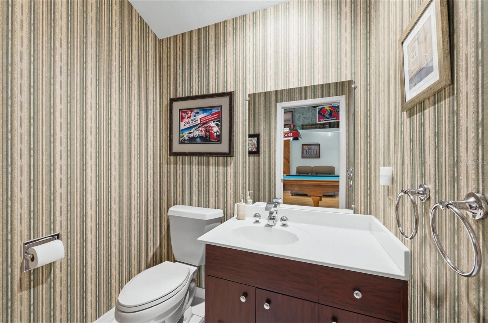 Image 27 of 44 For 1711 Bayshore Drive