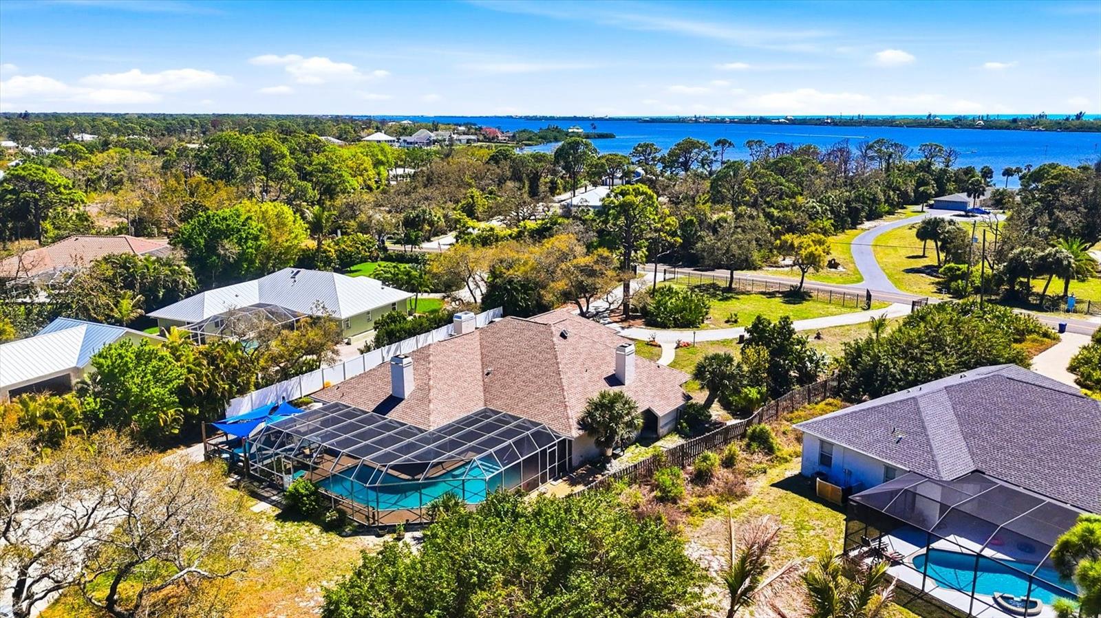 Image 40 of 44 For 1711 Bayshore Drive