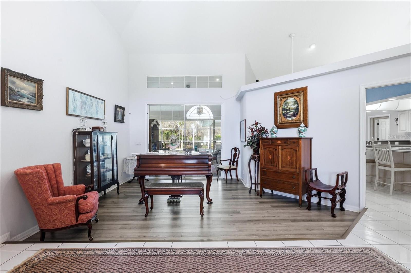 Image 7 of 44 For 1711 Bayshore Drive