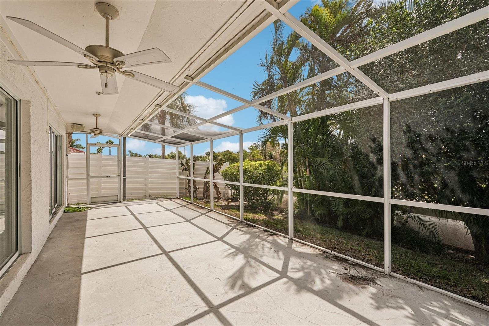 Image 40 of 44 For 4808 61st Avenue Terrace W