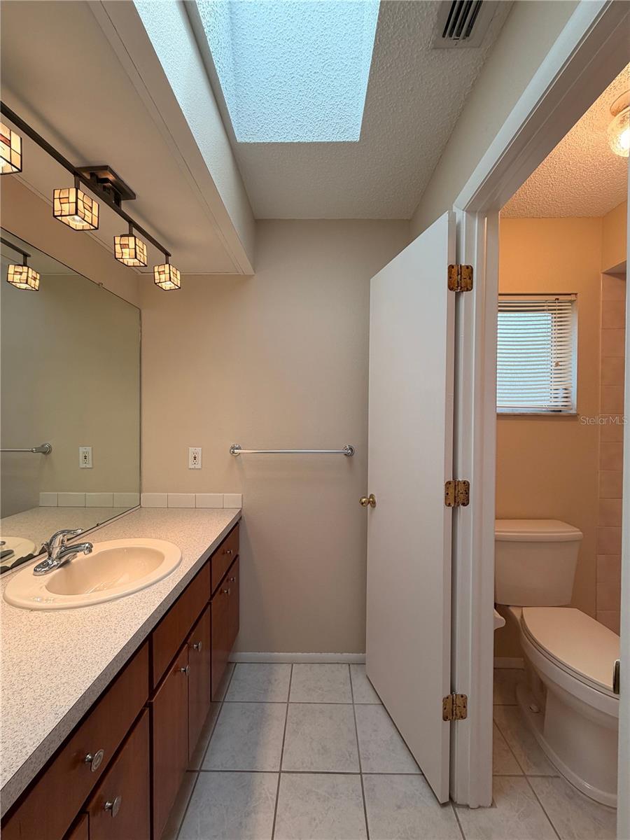 Image 11 of 33 For 25043 Palisade Road