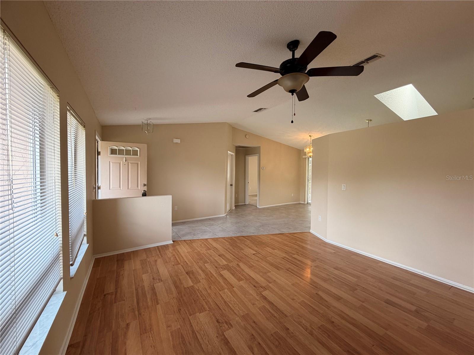 Image 16 of 33 For 25043 Palisade Road