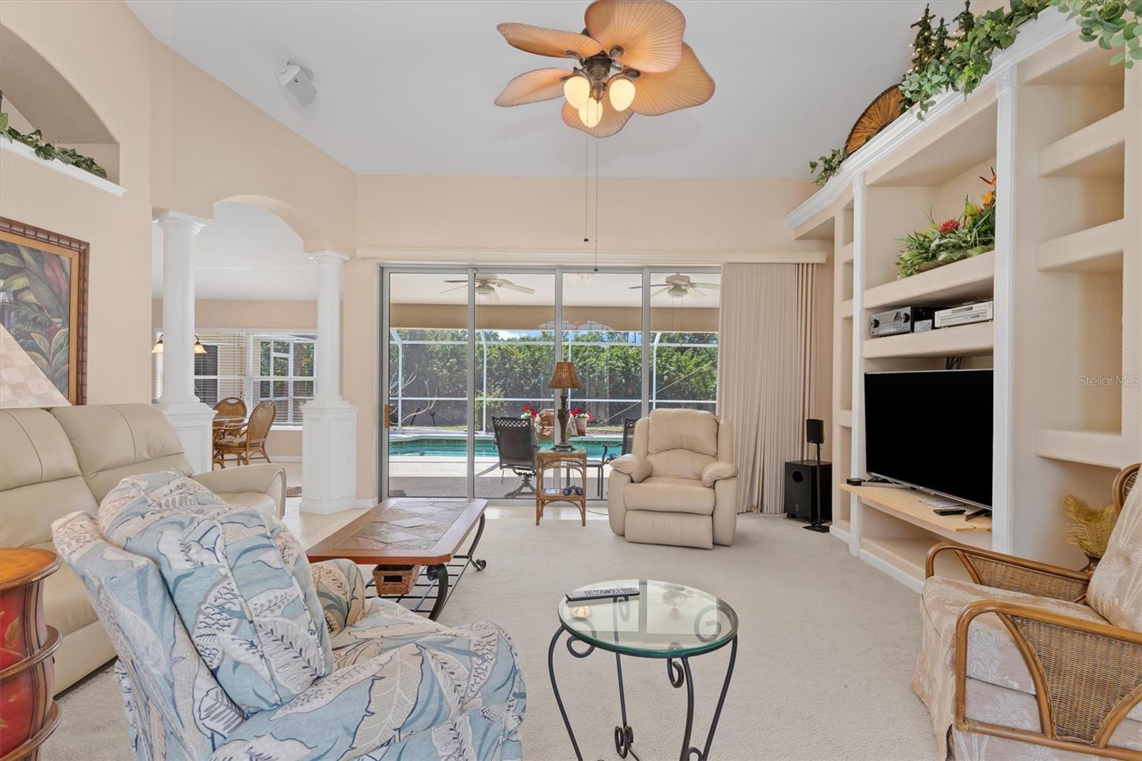Image 2 of 43 For 10123 Topsail Avenue