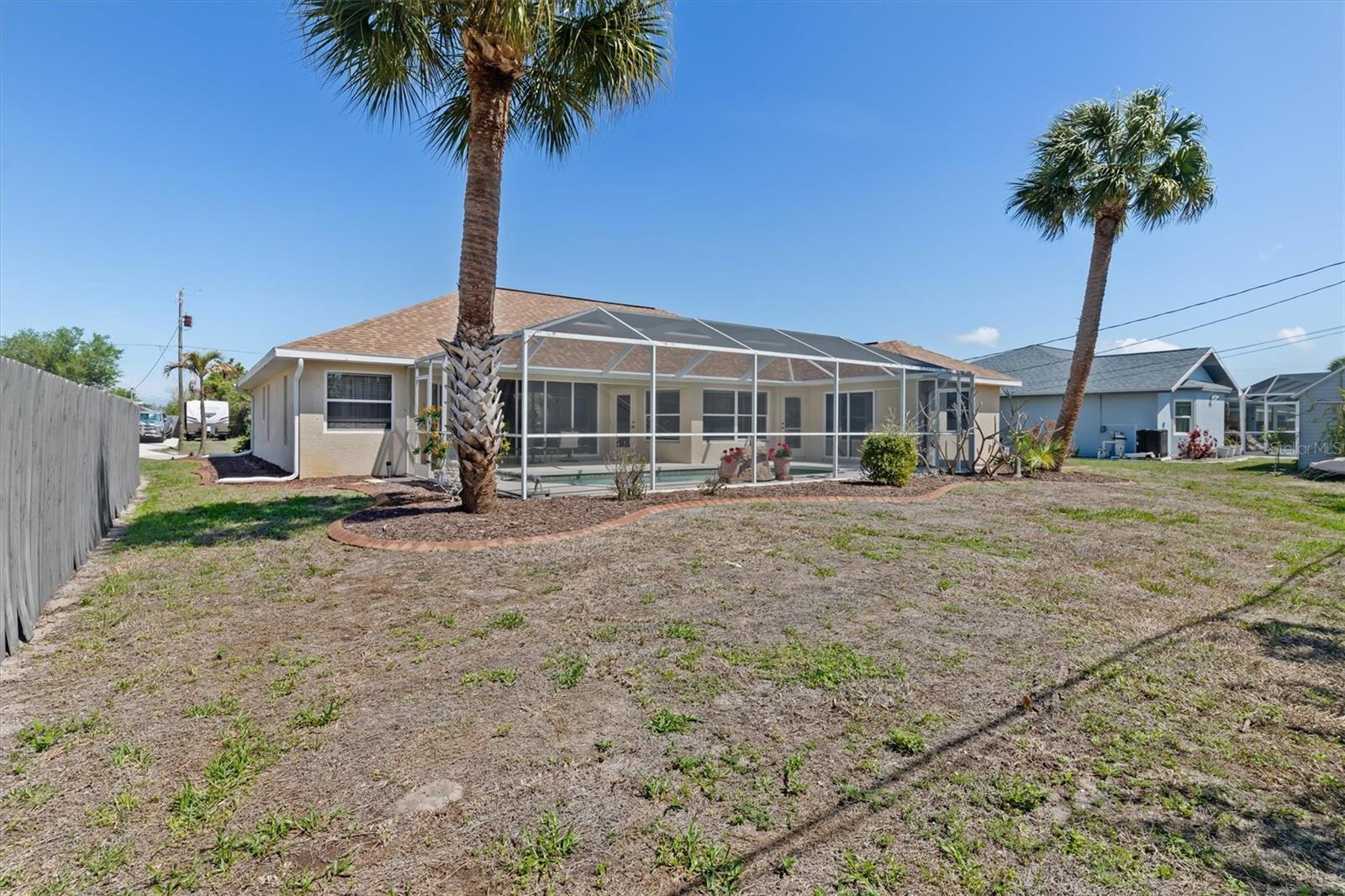 Image 32 of 43 For 10123 Topsail Avenue