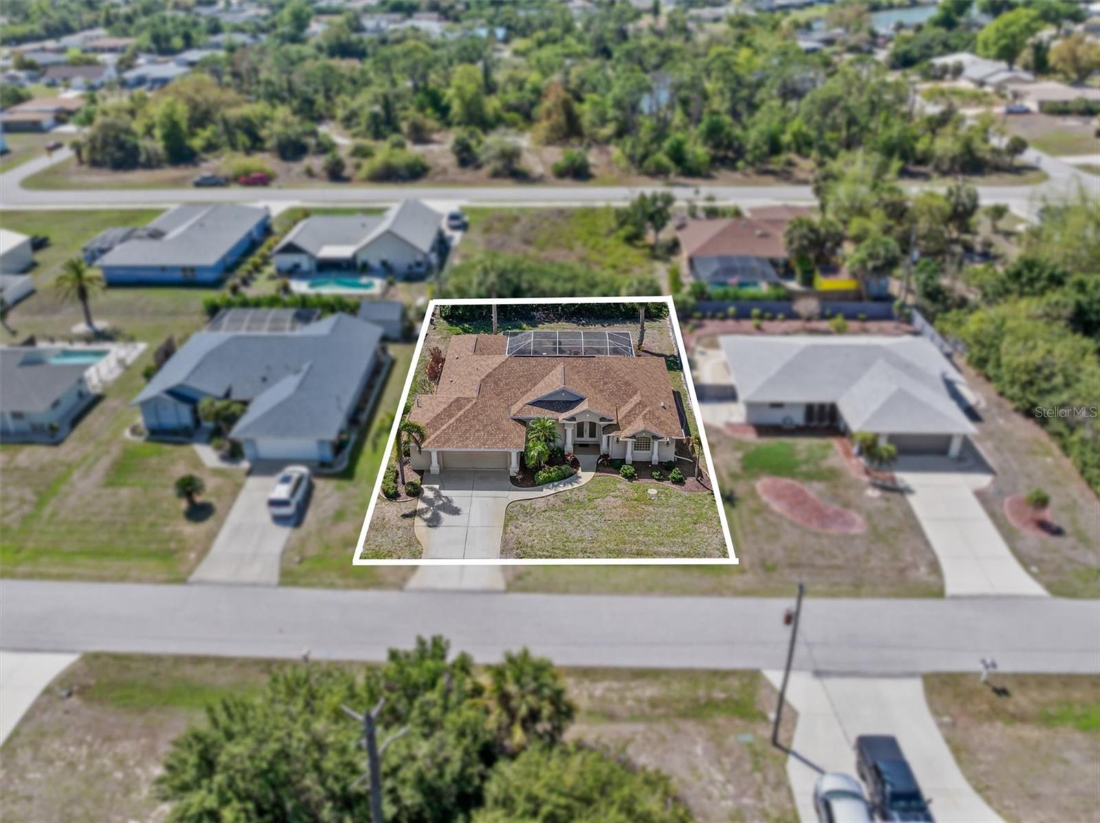 Image 41 of 43 For 10123 Topsail Avenue
