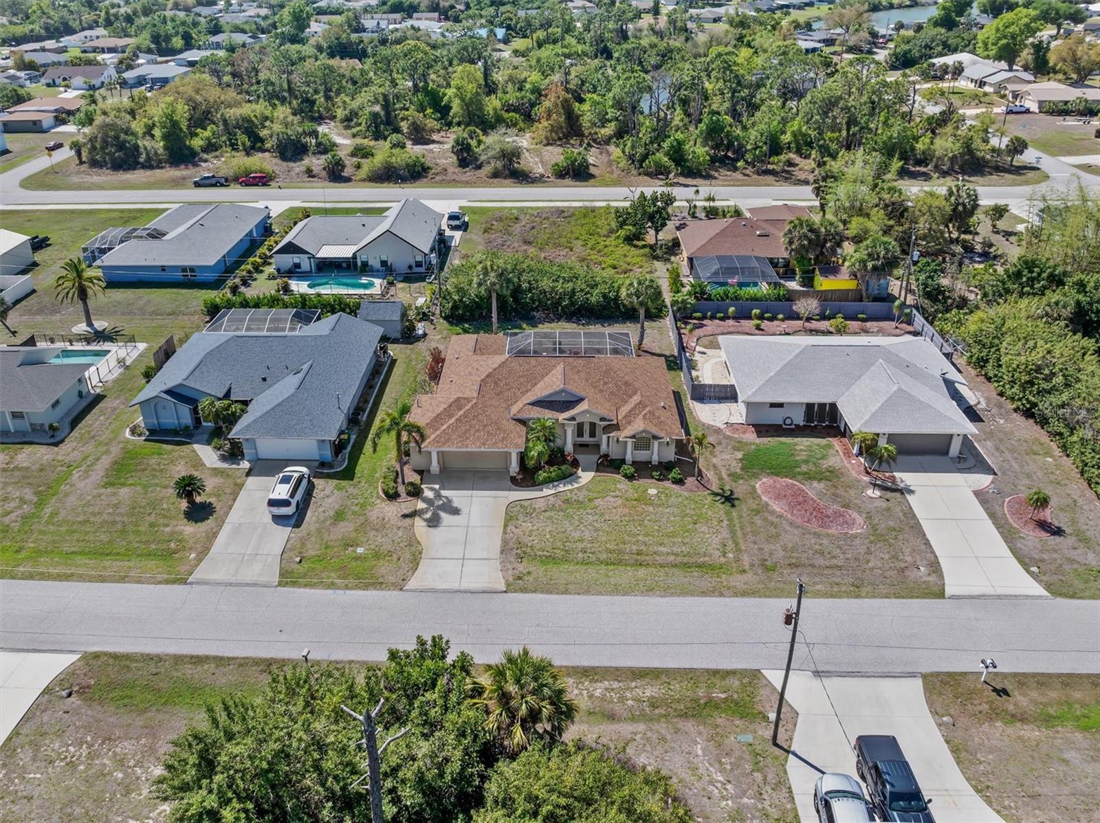 Image 42 of 43 For 10123 Topsail Avenue