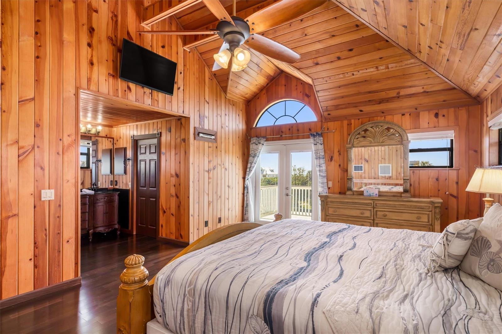 Image 29 of 64 For 51 Palm Drive