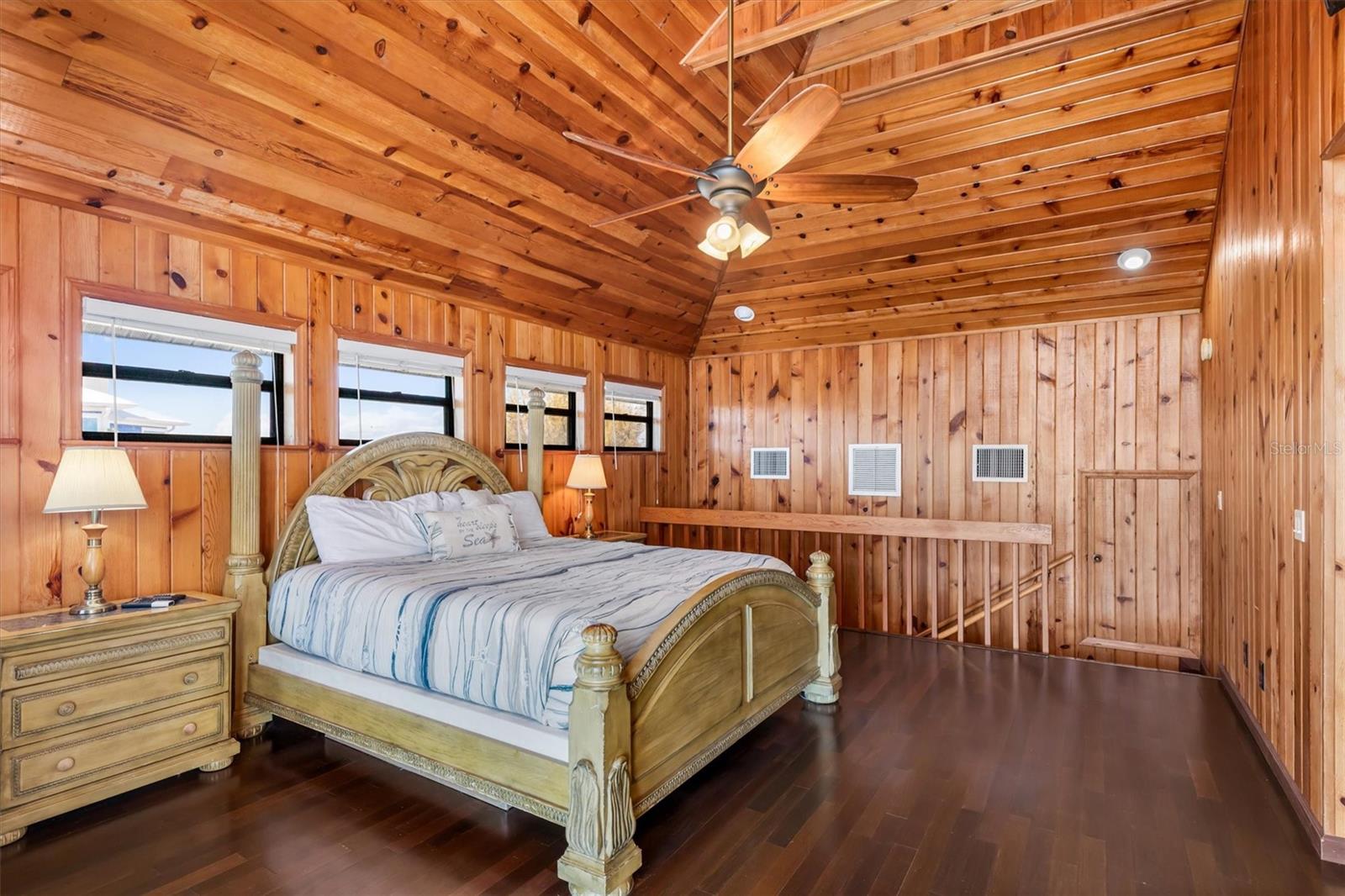 Image 30 of 64 For 51 Palm Drive