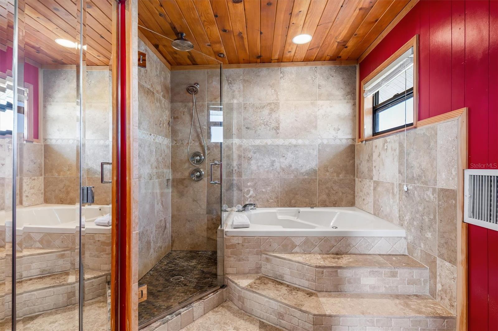 Image 34 of 64 For 51 Palm Drive