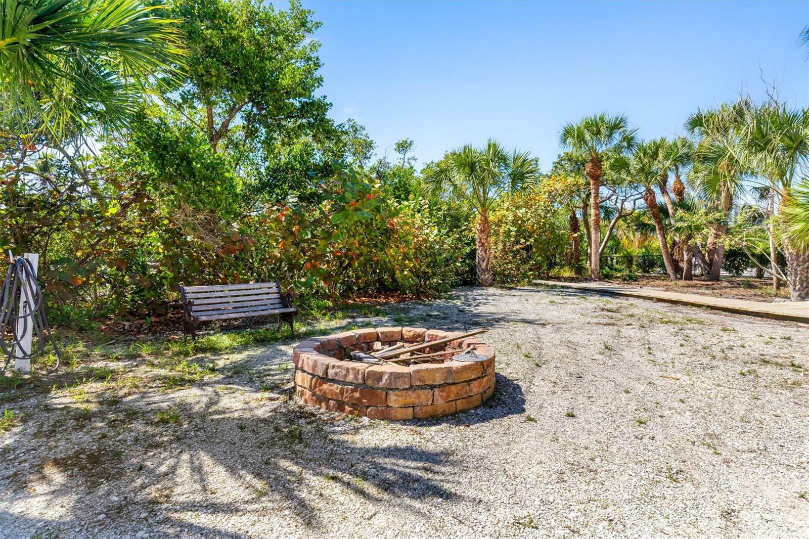 Image 42 of 64 For 51 Palm Drive